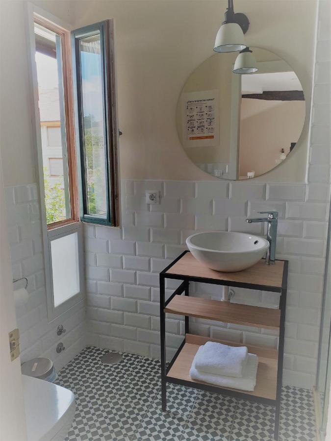 Hostal Lierganes Fluviarium Rooms Buitenkant foto