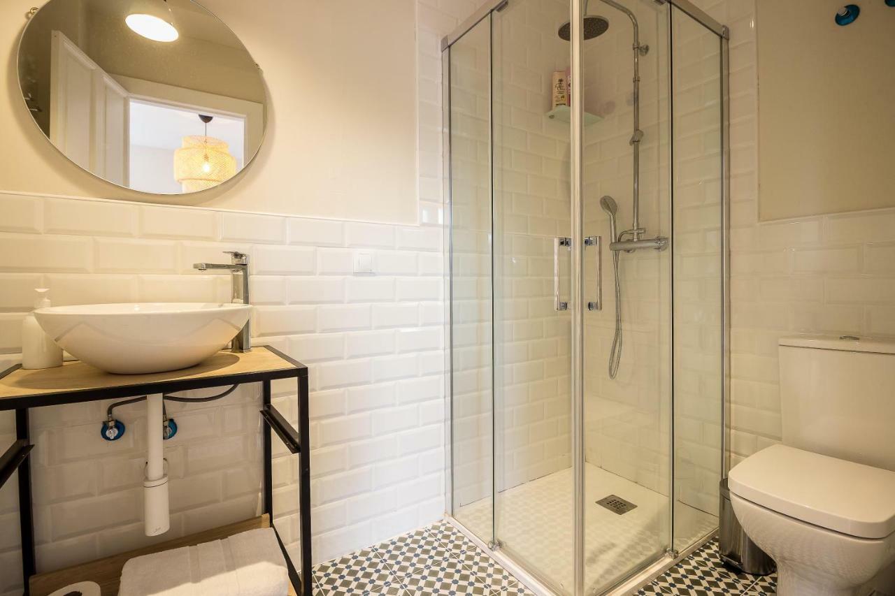 Hostal Lierganes Fluviarium Rooms Buitenkant foto