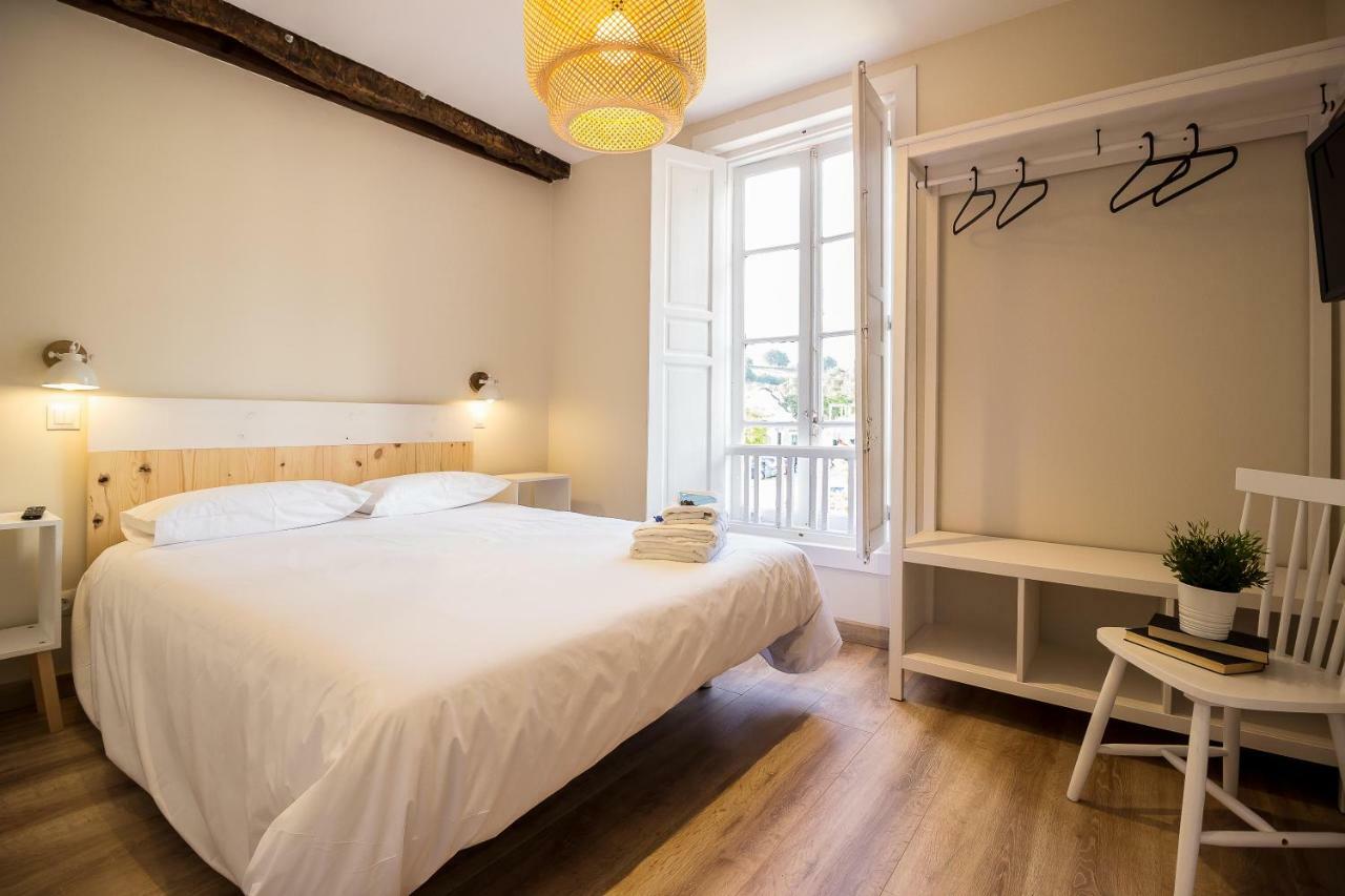 Hostal Lierganes Fluviarium Rooms Buitenkant foto