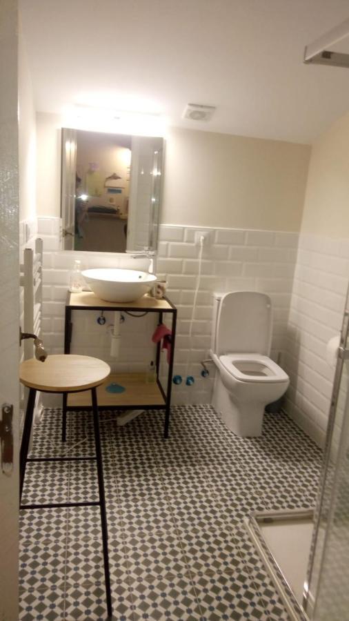 Hostal Lierganes Fluviarium Rooms Buitenkant foto